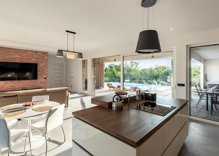 Lovely In With Sauna Holiday home Seline